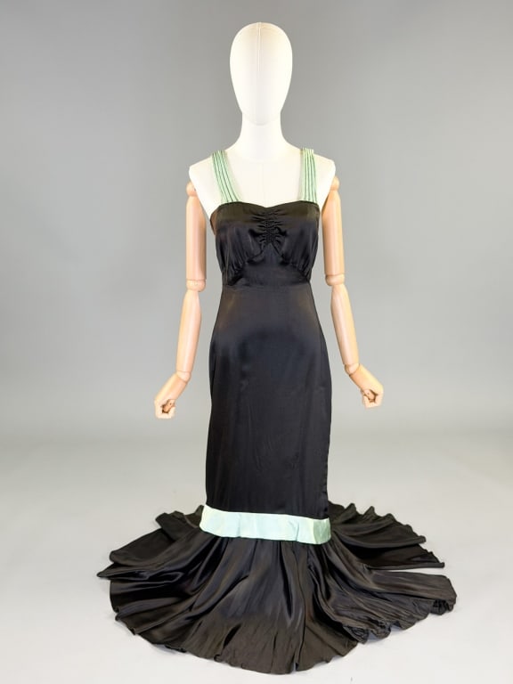 Vintage 1930s Liquid Silk Satin Evening Gown Dress: Vintage 1930s Liquid Silk Satin Evening Gown Dress having ruched bust and side hook closures. Measuring 32-34 inch bust, 26 inch waist, 56 inch front length, 58 inch back length. General wear, discolo
