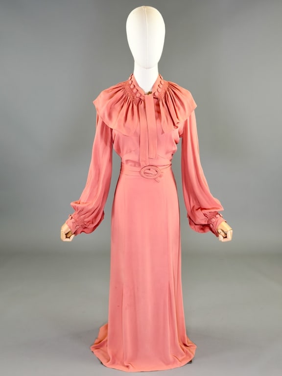 Vintage 1930s Rayon Crepe Deco Smocked Day Dress: Vintage 1930s Rayon Crepe Deco Smocked Day Dress having smocked ruffle neck piece, Deco seaming throughout, snap side closure, and removable belt at waist. Measuring 36-38 inch bust, 30 inch waist, 51