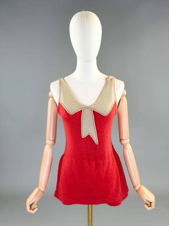 Vintage 1930s Wool Trompe L'oeil Bathing Swim Suit (1 of 7)