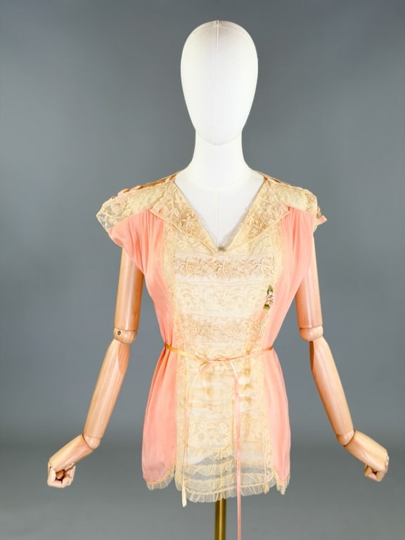Antique 1920s Silk Floral Ribbon Work Lace Top (1 of 10)