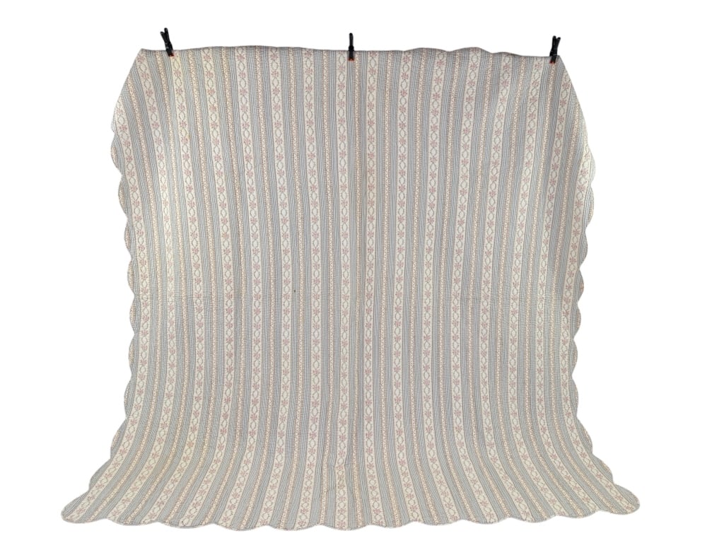 Vintage Cotton Hand Sewn Floral Quilt: Vintage Cotton Hand Sewn Floral Stripe Quilt having general wear as shown. Measuring approximately 95 inches by 92 inches.