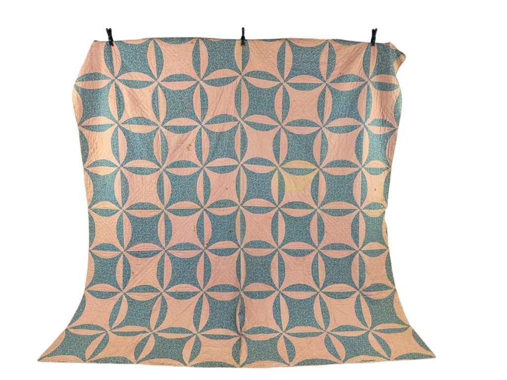 Antique Cotton Robbing Peter To Pay Paul Quilt: Antique Cotton Robbing Peter To Pay Paul Quilt having general wear, holes, and spots as shown throughout. Measuring approximately 91 inches by 90 inches.