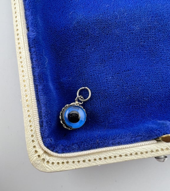 Vintage Sterling Silver Art Glass Evil Eye Pendant (1 of 4)