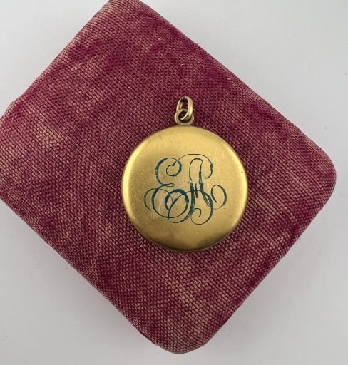 Antique Yellow Gold Filled Locket Necklace Pendant: Antique Yellow Gold Filled Locket Necklace Pendant. With monogram. Measures nearly 1.5 inches in length with the bail.