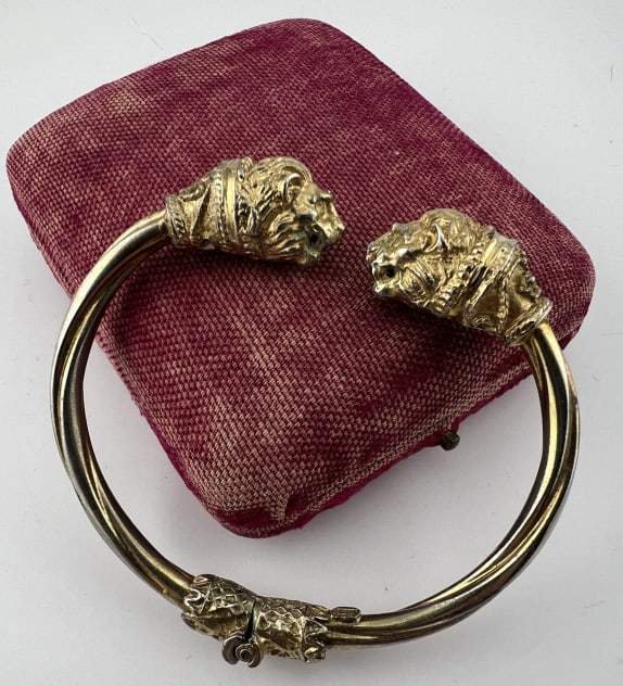 Gold Over Sterling Etruscan Revival Lion Bracelet (1 of 7)