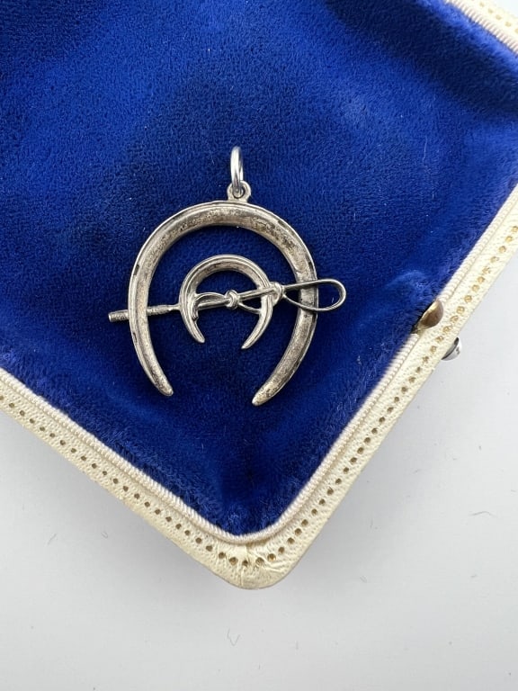 Antique Sterling Silver Equestrian Motif Pendant (1 of 5)