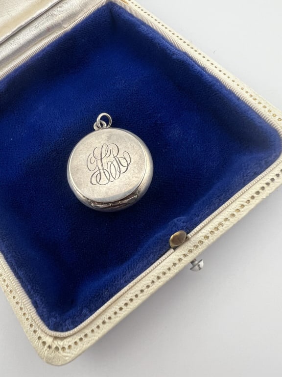 Antique Sterling Silver Monogram Locket Pendant (1 of 7)