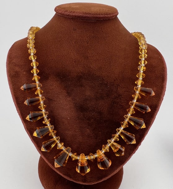 Antique Art Deco Flapper Style Fringe Necklace: Antique Art Deco Flapper Style Fringe Necklace. Czech glass / citrine colored crystal bead necklace. Measures nearly 16 inches in length.