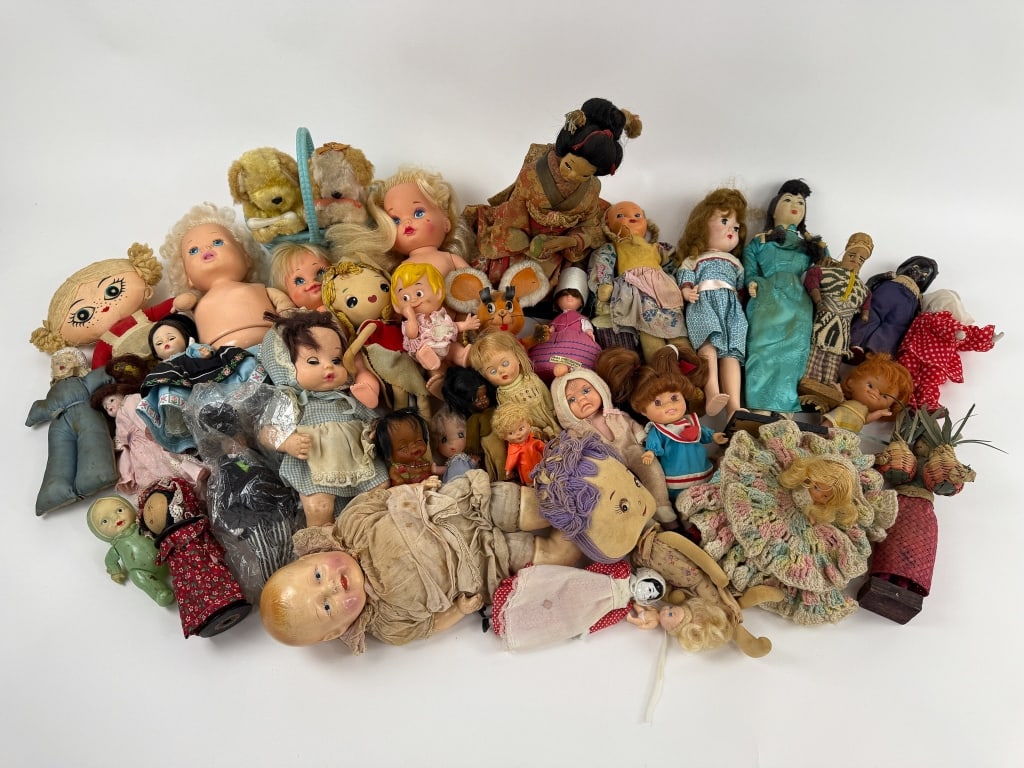 Collection of Vintage Mid Century Dolls & Toys: Collection of Vintage Mid Century Dolls & Toys. Includes a composition head baby doll, Japanese doll in Kimono, dogs in basket, foreign country dolls and mid century dolls. Tallest measures 16 inches