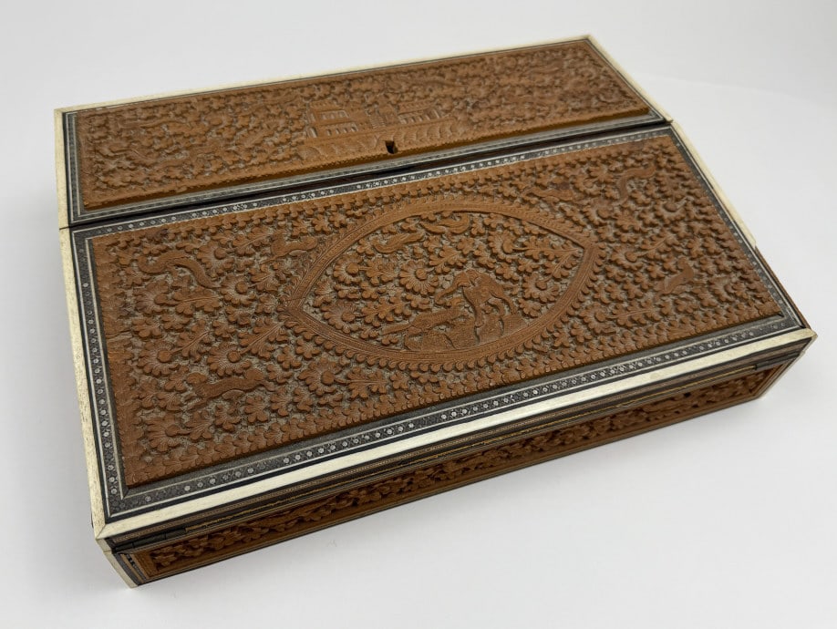 Antique 19th C Sandal Wood Desk Box w Provenance (1 of 14)