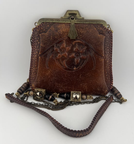 Art Nouveau Style Leather Gilt Metal Vintage Purse (1 of 8)