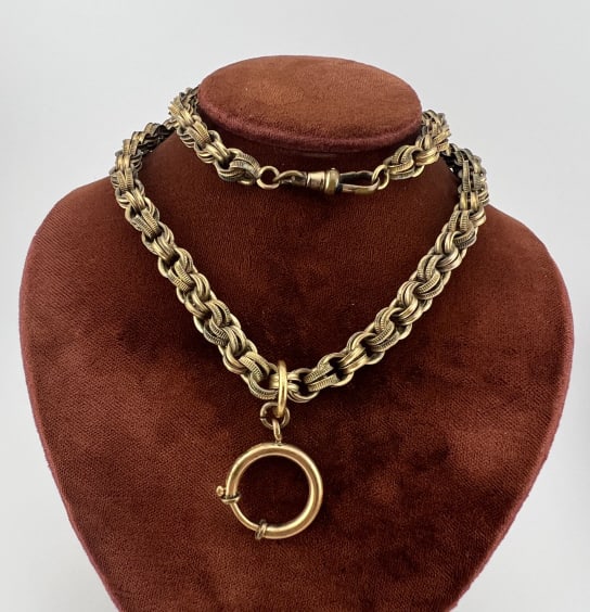 Antique 19th C Georgian Style Gold Filled Necklace: Antique 19th C Georgian Style Gold Filled Necklace Chain w Dog Clip Clasp & Large Scale Spring Ring for Pendant or Charm Collection. Double rolo link design, in the Georgian Style. Mid to late 19th ce