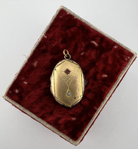 Antique Edwardian Gold Filled Locket Pendant (1 of 5)