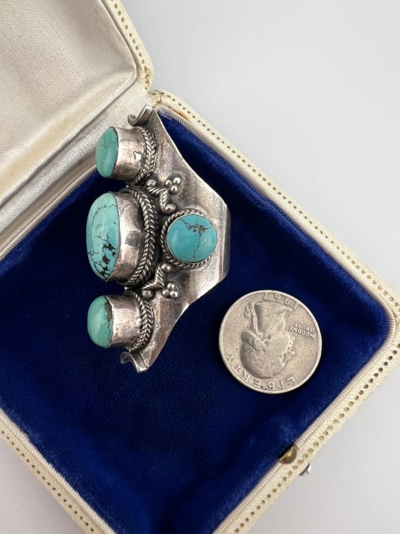 Large Native American Sterling Turquoise Ring - 6