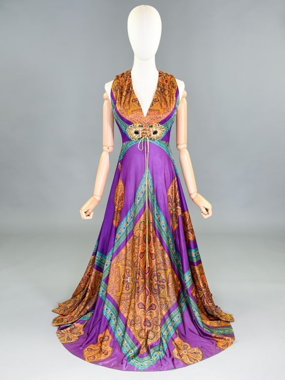 Vintage 1970s Paisley Boho Maxi Rhinestone Dress: Vintage 1970s Paisley Boho Maxi Rhinestone Dress having back zip closure with rhinestone buckle detail at front. Measuring 36 inch bust, 28 inch waist, 56 inches long. General wear as shown