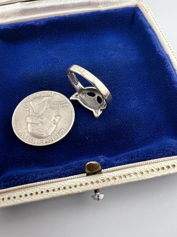 Vintage Sterling Silver Figural Cat Ring - 6