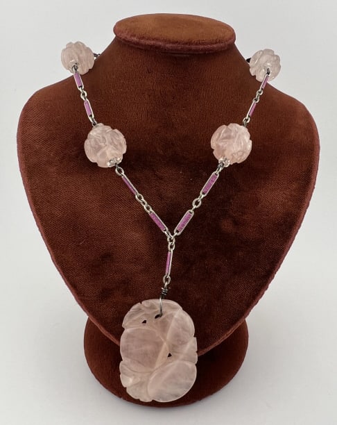Chinese Art Deco Silver & Rose Quartz Necklace: Antique C 1920s 1930s Chinese Art Deco Silver & Rose Quartz Necklace. Set with a carved rose quartz pendant and four beads. Clasp is marked 925 for sterling, chain may be lower grade silver. Measures 