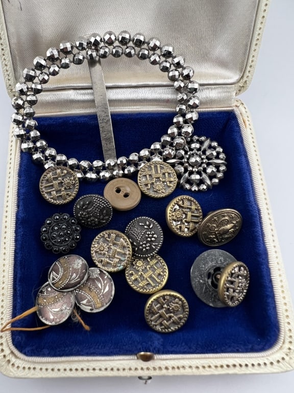 Collection Antique Buttons & Buckles w Cut Steel (1 of 8)