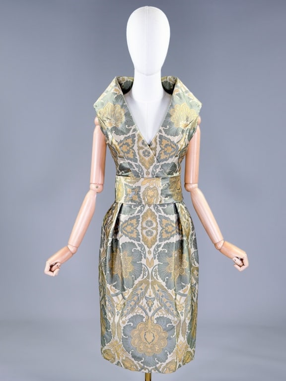 Vintage 2006 Alexander McQueen Silk Tapestry Dress (1 of 10)