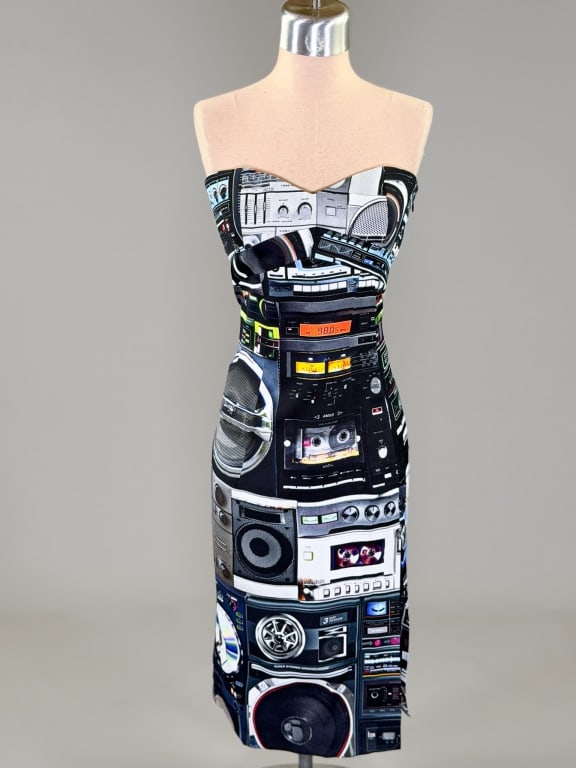 Moschino Couture 2019 Radio Print Strapless Dress (1 of 7)
