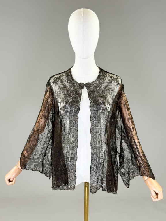 Antique Victorian Chantilly Lace Bed Jacket Blouse (1 of 14)