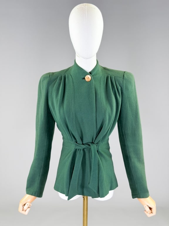 Vintage 1930s Wool Tie Coat Jacket: Vintage 1930s Wool Tie Coat Jacket having tie at waist with belt back style. Measuring 36 inch bust, 28 inch waist, 24 inches long, 24 inch sleeve length. General wear as shown throughout. From the li