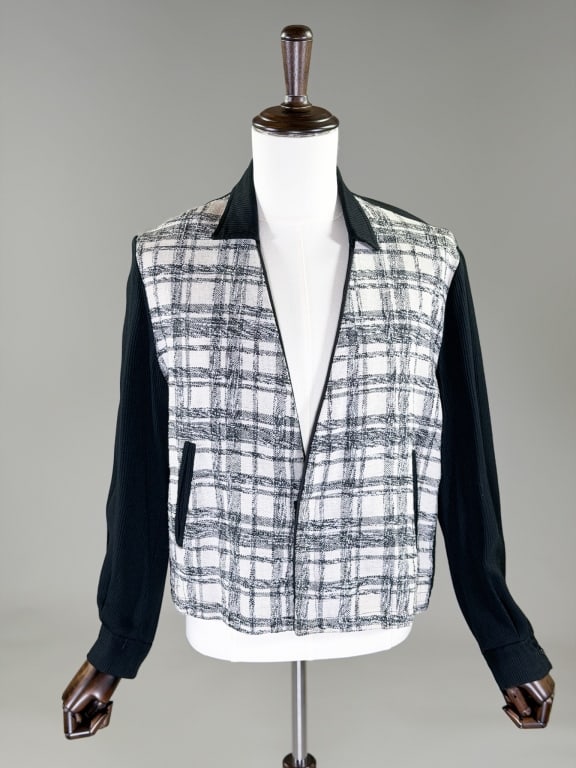 Vintage 1950s Outdoor Man Plaid Wool Jacket Top: Vintage 1950s Outdoor Man Plaid Wool Jacket Top having plaid wool body with contrast collar and sleeves, two front pockets, closing at front with Velcro, lined throughout. Labeled Outdoor Man styled b