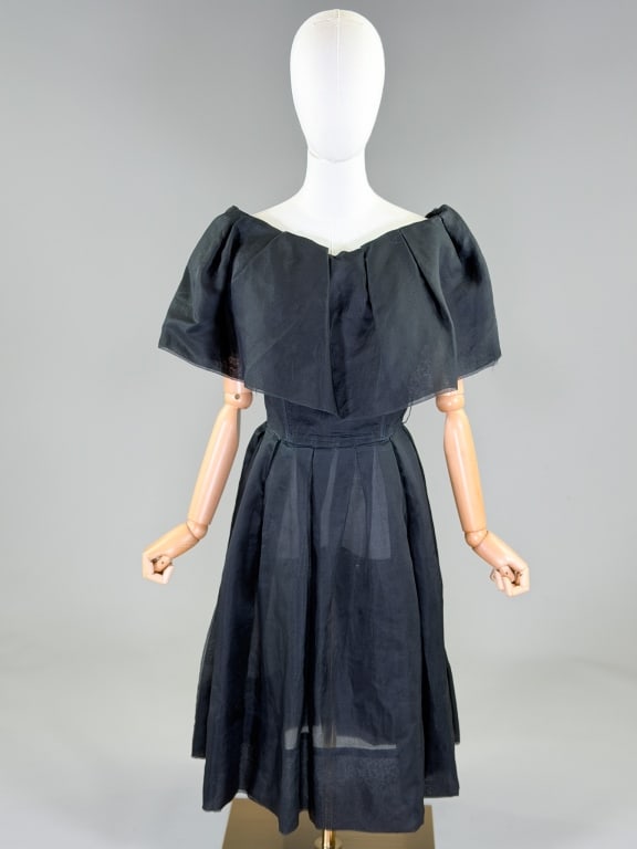 Vintage 1960s Suzy Perett Black Silk Dress (1 of 7)