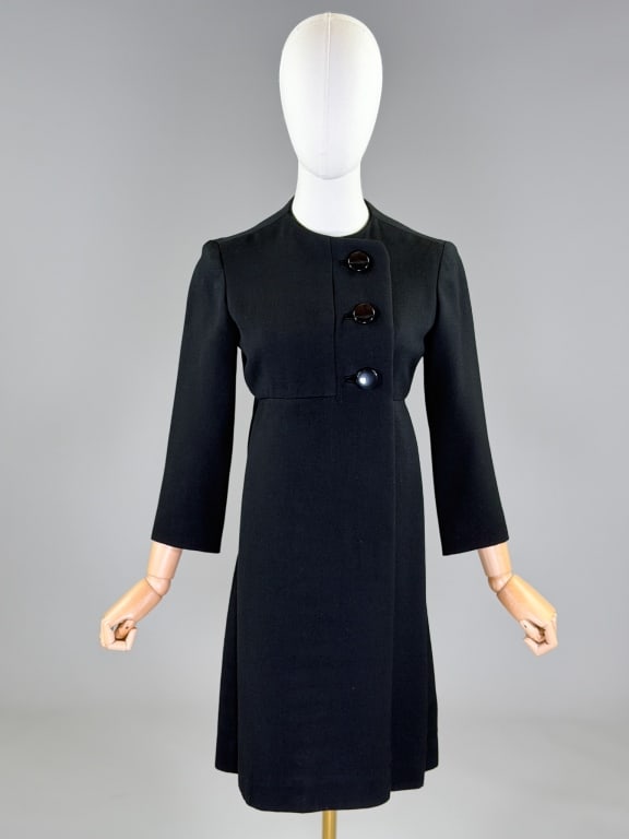 Vintage 1970s Donald Brooks Wool Mod Shift Dress (1 of 8)