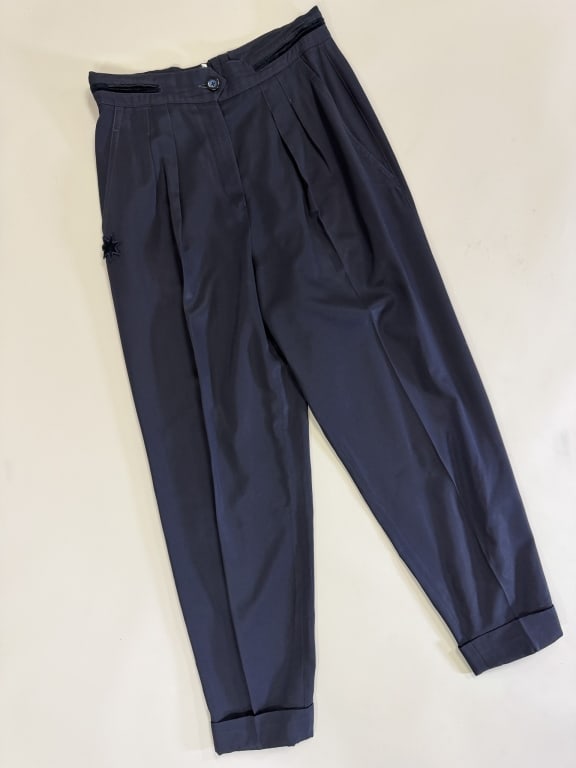 Vintage 1980s Laurel Wool Zip Front Trousers: Vintage 1980s Laurel Escada Wool Zip Front Trousers having zip front closure with two front pockets and velvet details at waist. Labeled Laurel - marked size 42. Measuring 30 inch waist, 15 inch rise,