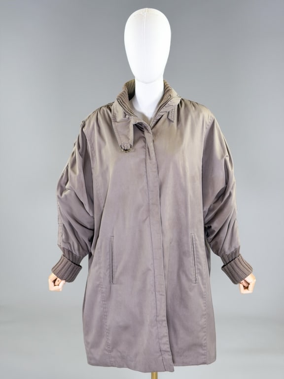 Vintage 1980s Foxrun Two Ruched Cocoon Coat: Vintage 1980s Foxrun Two Ruched Cocoon Coat having ruched dolman sleeves with zip front closure and rib knit details at neck and sleeve cuffs. Labeled Foxrun Two. Measuring free bust & waist, 38 inche