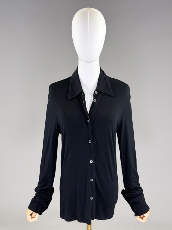 Vintage 1990s Ann Demeulemeester Button Up Shirt: Vintage 1990s Ann Demeulemeester Button Up Shirt having collar at neck with button front closure. Labeled Ann Demeulemeester - marked size 38. Measuring 38 - 40 inch bust, 27 inches long, 32 inch