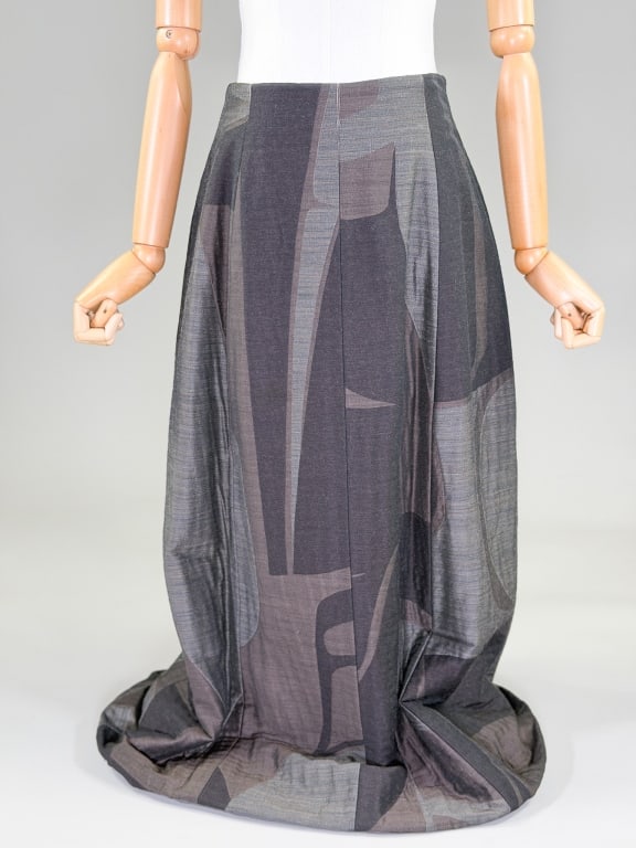 Vintage 1990s Kenzo Paris Puffer Maxi Skirt: Vintage 1990s Kenzo Paris Puffer Maxi Skirt having center back zip closure, fully lined throughout. Labeled Kenzo Paris - marked size 38. Measuring 28 inch waist, 36 inches long. From the lifetime