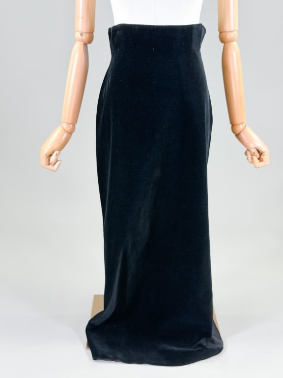 Vintage 2000s Gianfranco Ferre Velvet Maxi Skirt (1 of 6)