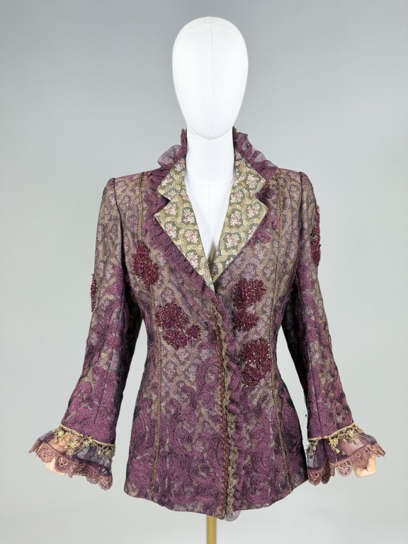 Vintage The Gallery of Wearable Art Lace Blazer: Vintage The Gallery of Wearable Art Lace Blazer having snap front closure. Measuring 38 inch bust, 32 inch waist, 28 inches long, 26 inch sleeve length. From the lifetime collection, fashion archive a