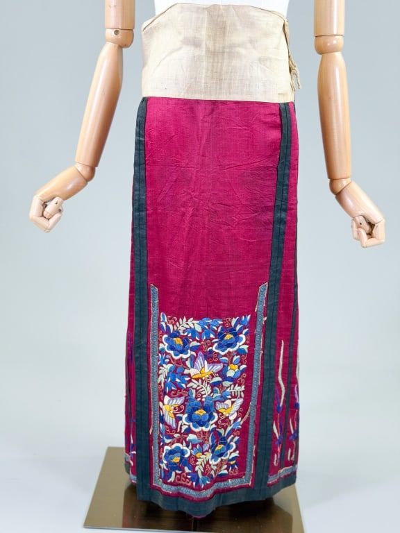 Antique Chinese Silk Embroidered Wrap Skirt (1 of 13)