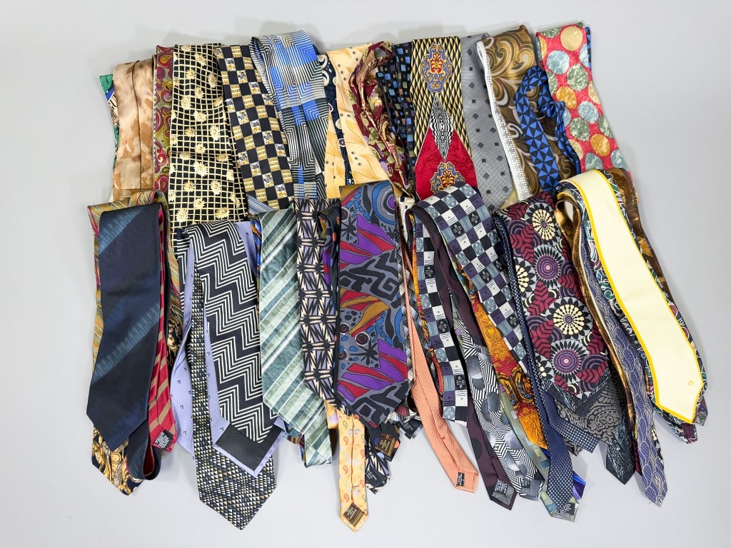 Collection of 52 Silk Designer Neck Ties (1 of 9)