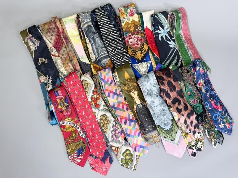 Collection of 50 Silk Designer Neck Ties (1 of 9)