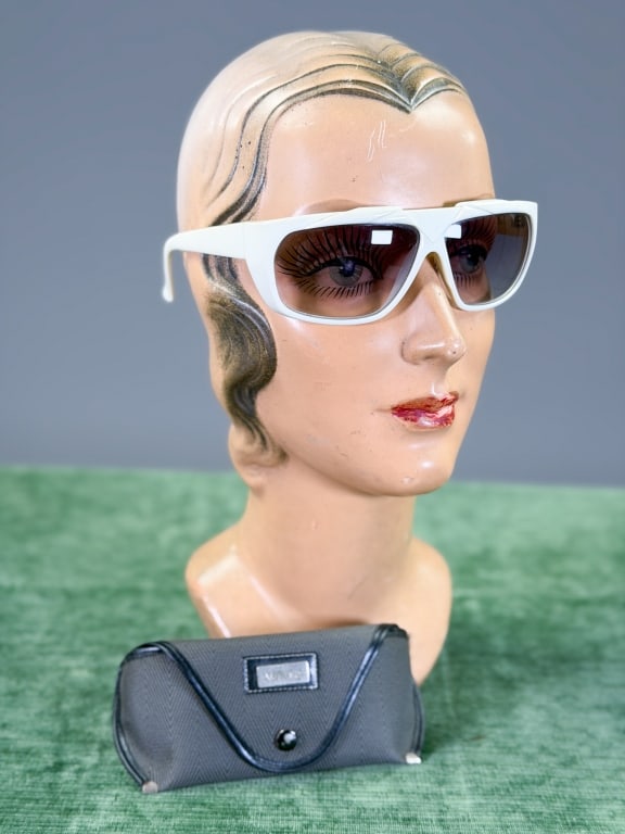 Vintage 1980s Gianni Versace Aviator Sunglasses (1 of 8)