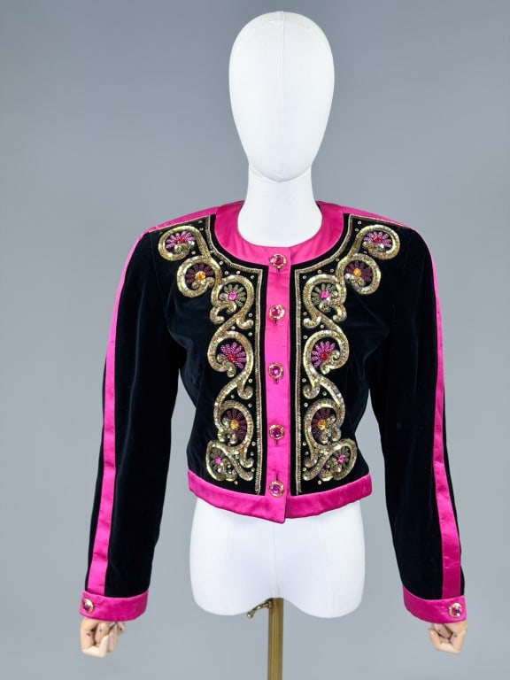 Vintage 1990s Escada Embellished Blazer Jacket: Vintage 1990s Escada Embellished Blazer Jacket having button front closure with embellishments throughout. Measuring 38 inch bust, 34 inch waist, 19 inches long, 24 inch sleeve length. From the lifeti