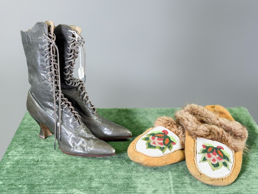 Antique Victorian Boots & Vintage Fur Moccasins (1 of 9)