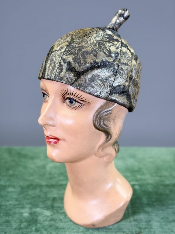 Vintage 1950s Hattie Carnegie Lame Floral Hat: Vintage 1950s Hattie Carnegie Lame Floral Hat. Interior circumference measuring approximately 20 inches. From the lifetime collection, fashion archive and business inventory of collector and dealer El