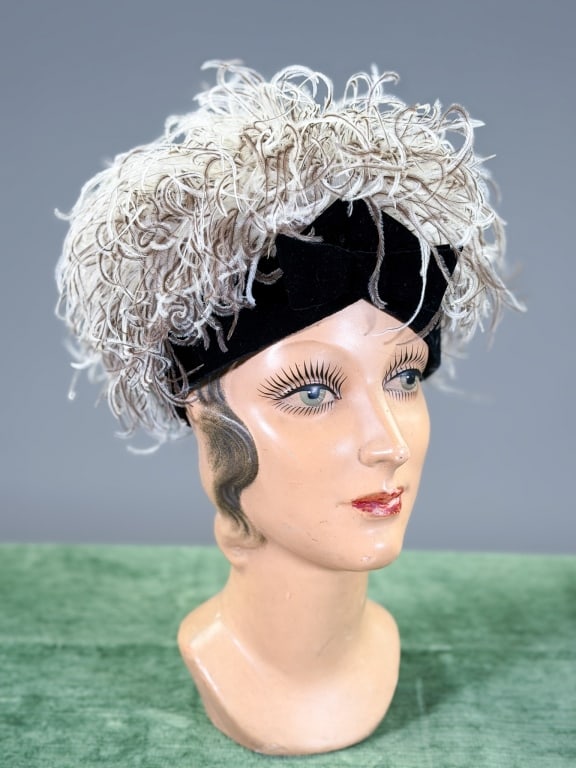 Vintage 1960s Jacques Heim Ostrich Feather Hat (1 of 7)