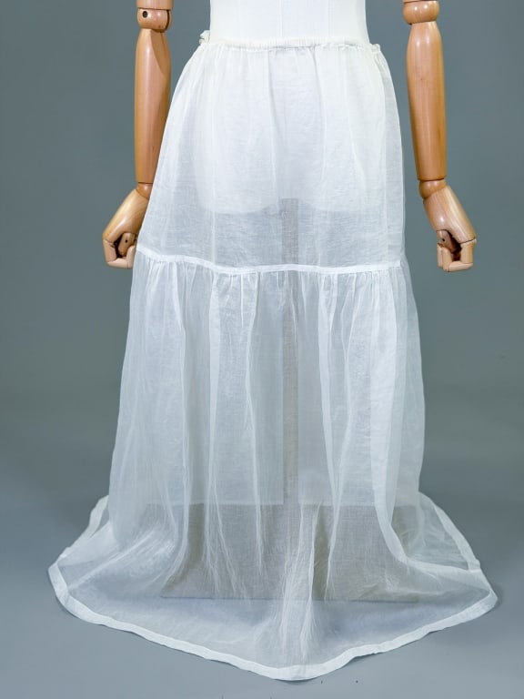 Vintage 1980s Guy Laroche Sheer Cotton Maxi Skirt (1 of 7)