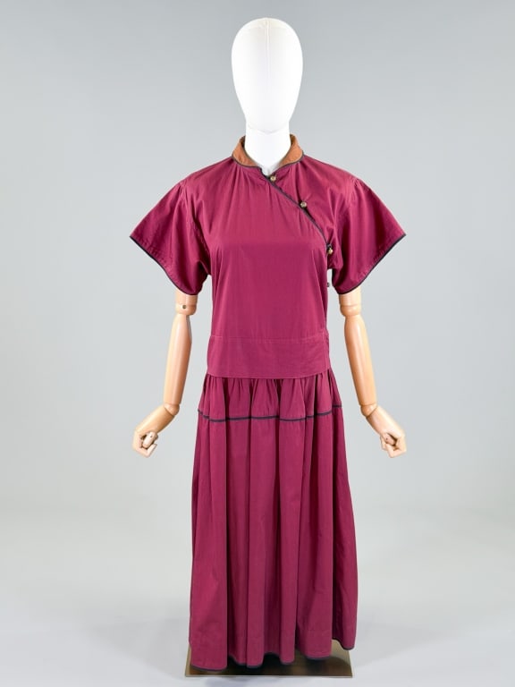 Vintage 1980s Kenzo Paris Asian Style Dress: Vintage 1980s Kenzo Paris Asian Style Dress having button closure at bust. Marked size Small. Measuring 36 inch bust, 36 inch waist, 47 inches long, 6.5 inch sleeve length. From the lifetime collectio