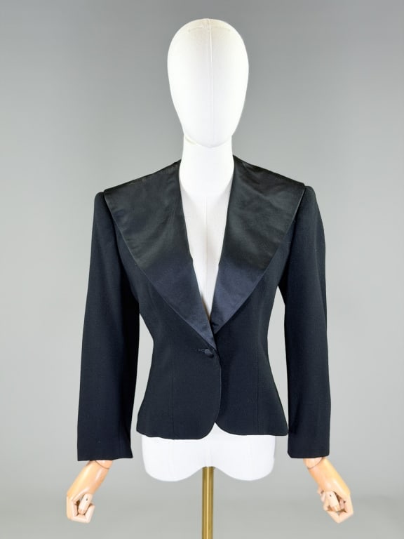 Vintage 1990s Calvin Klein Crepe Blazer Jacket (1 of 7)