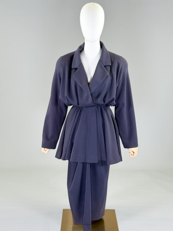 Vintage 1990s Donna Karan Knit Skirt Suit Set (1 of 10)