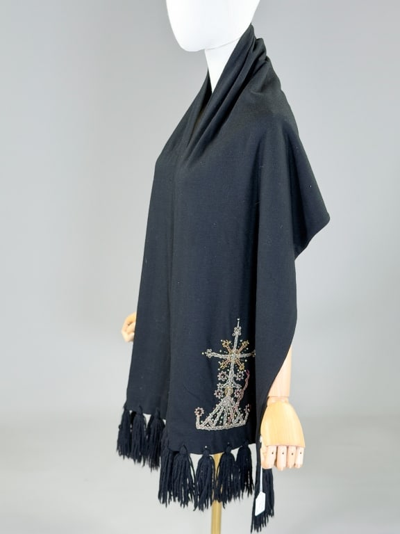 Two Vintage Wool Neck Scarves - 5