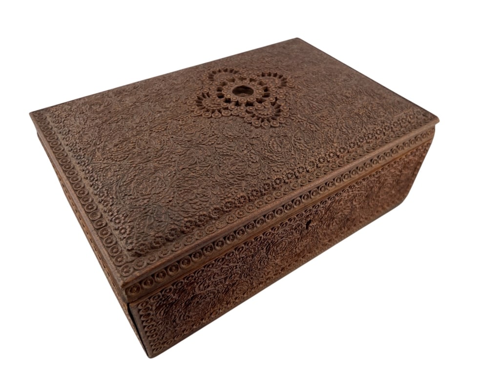 Antique Ornately Hand Carved Indo Persian Box: Antique Ornately Hand Carved Indo Persian Box. Intricate hand carved jewelry box with domed top and lift out divided tray. Measures approximately 4 x 9 x 6 inches.