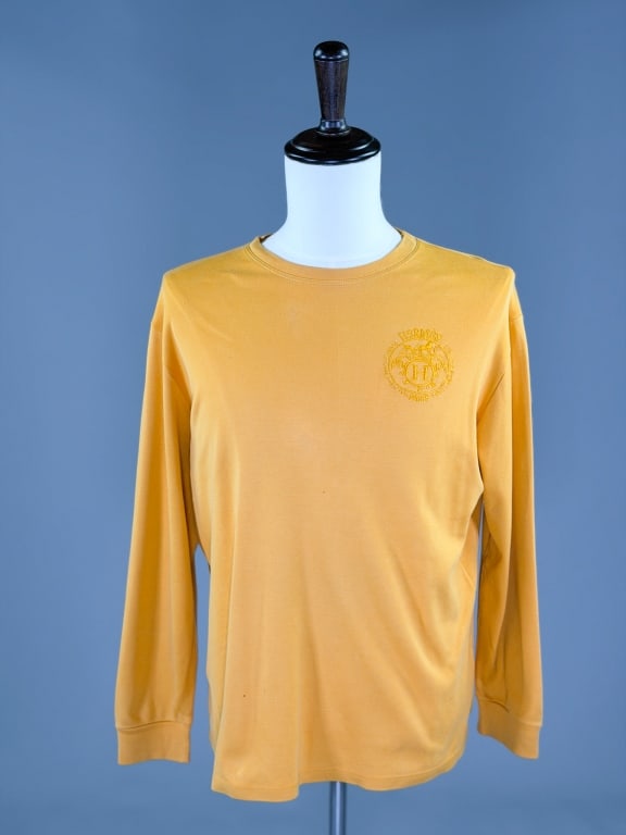 Vintage 1990s Hermes Paris Embroidered T Shirt Top: Vintage 1990s Hermes Paris Embroidered T Shirt Top having embroidery at front. Marked size XL - 100% cotton - Made in Italy. Measuring 24.5 inch chest, 25.5 inches long, 22 inch sleeve length with str